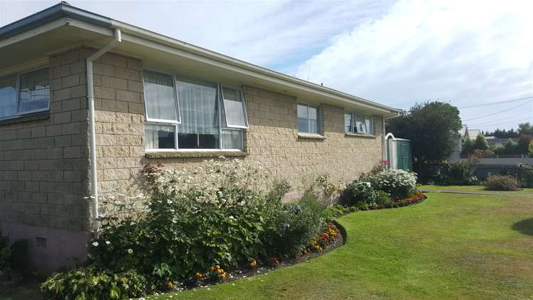 22 Herbert Street Waimate_14