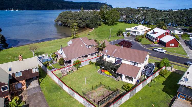 104 Awarua Place Whangamata_19