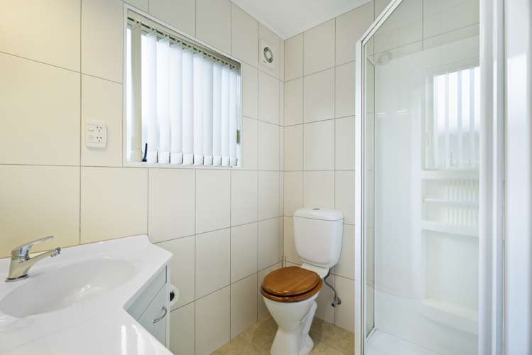 370 Whangaparaoa Road Stanmore Bay_8