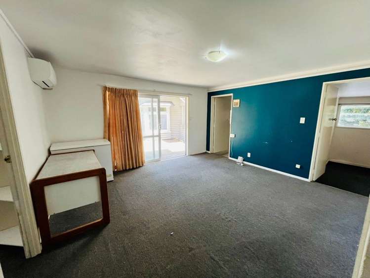 70 Woodward Road Mount Albert_14