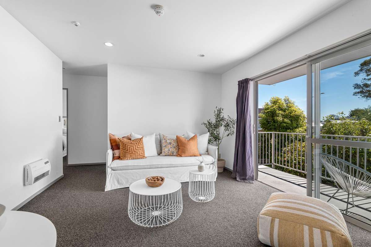 1/60 Stanmore Road_1