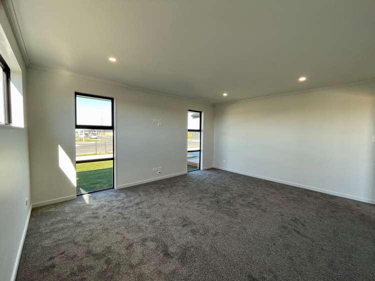 72 Westmoor Boulevard Rolleston_5