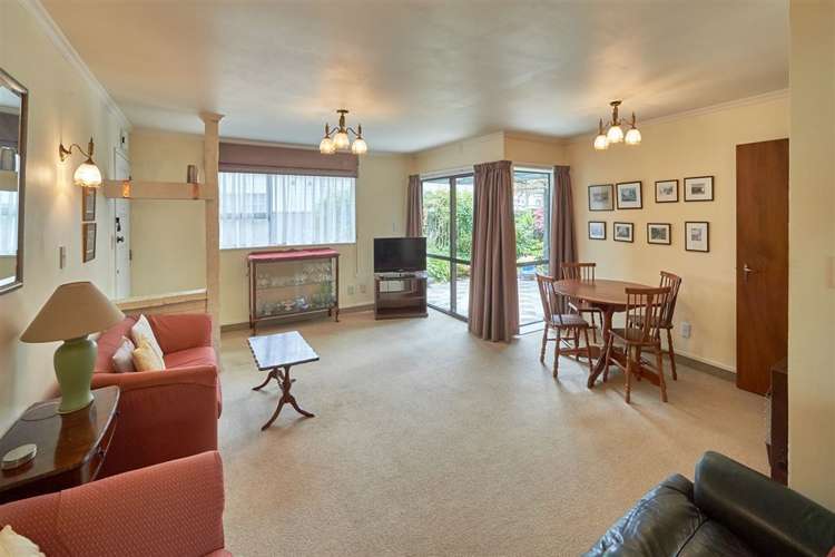 311c Fitzherbert Avenue West End_5