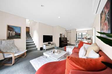 79 Malaspina Place_2