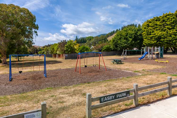 55 Marlborough Crescent Richmond_23