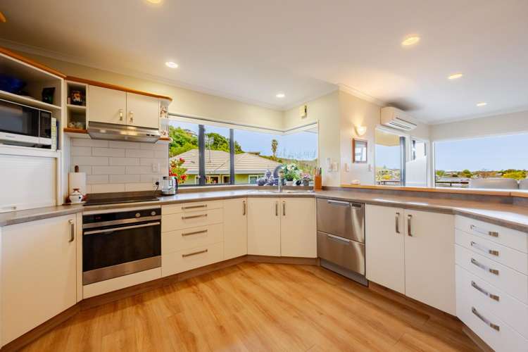 41 Hetley Crescent Taradale_5