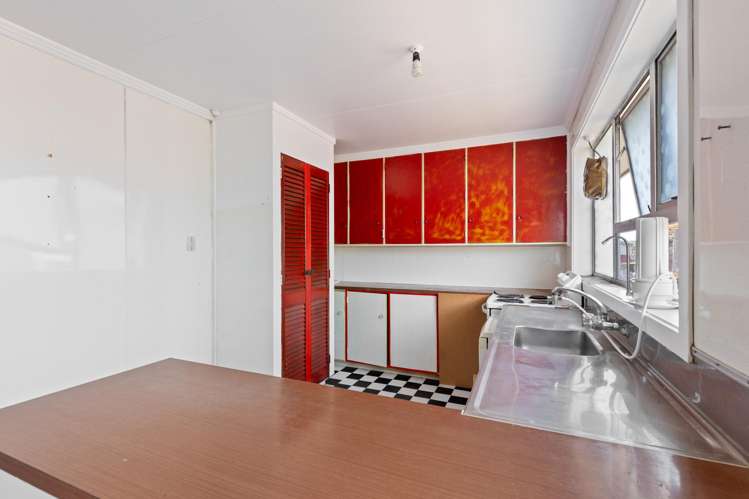 45 Clifton Drive Waitara_9