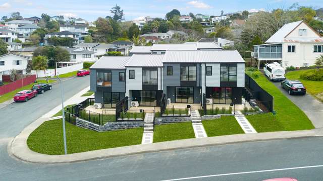 6c Athena Drive Totara Vale_1