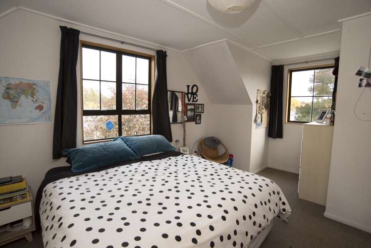 15 Edinburgh Crescent Redwoodtown_7