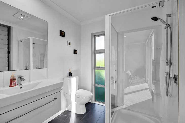 427 Cardiff Road Pembroke_8