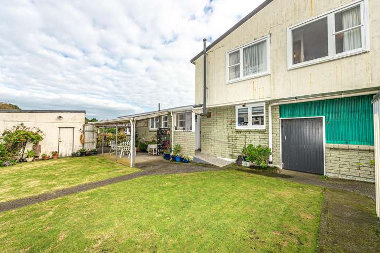 39 Victoria Street Patea_24