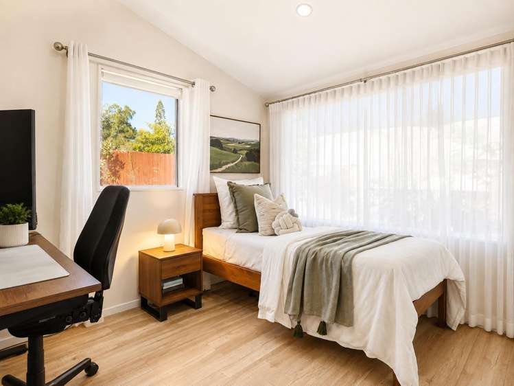 2/13 Scarlock Avenue Browns Bay_8