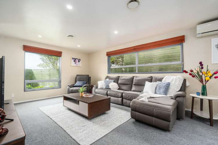 59 Amesbury Drive Churton Park_5