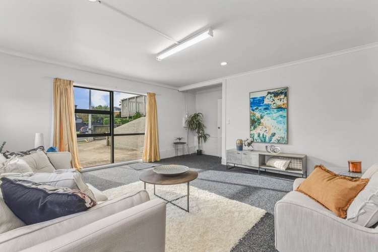 90 Gossamer Drive Pakuranga Heights_11