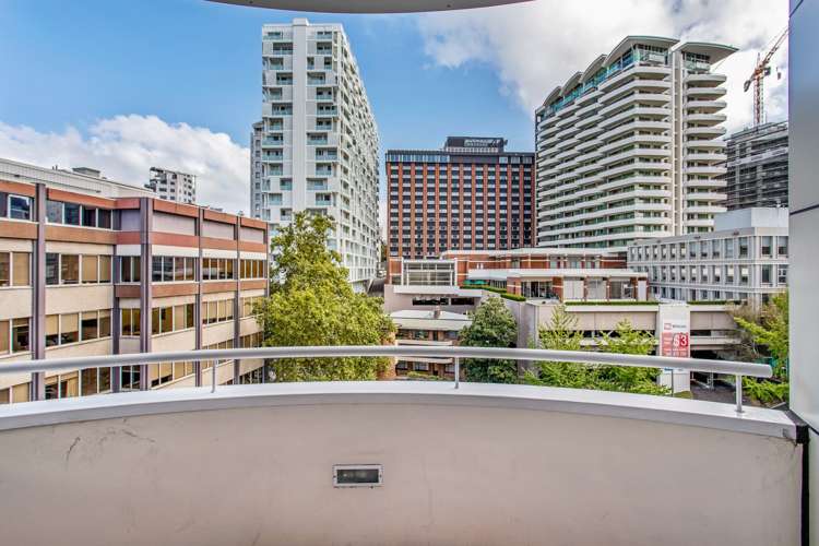 9a/4 Short Street Auckland Central_10