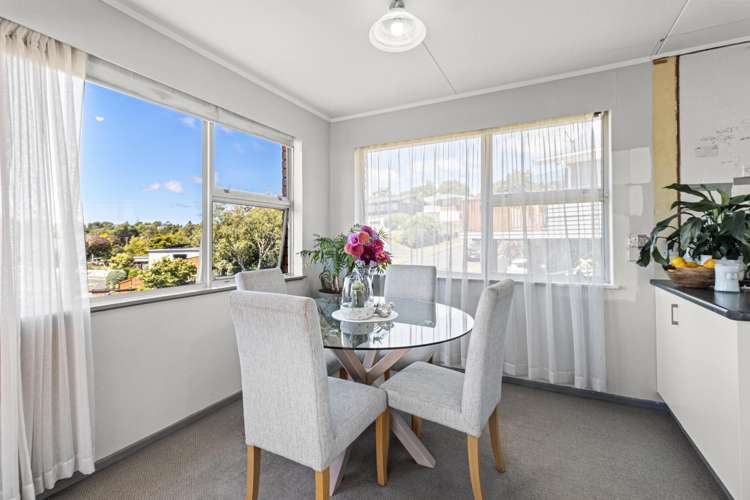 6 Carlton Terrace Westown_7