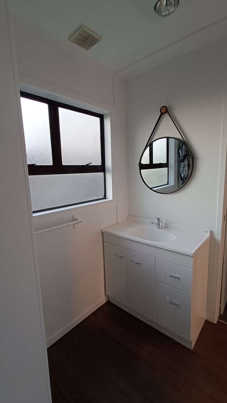 119 Vipond Road Stanmore Bay_5