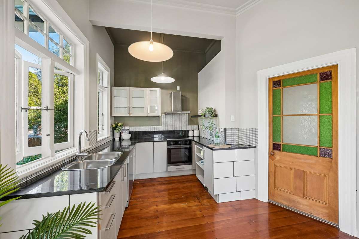5 Allenby Avenue_4