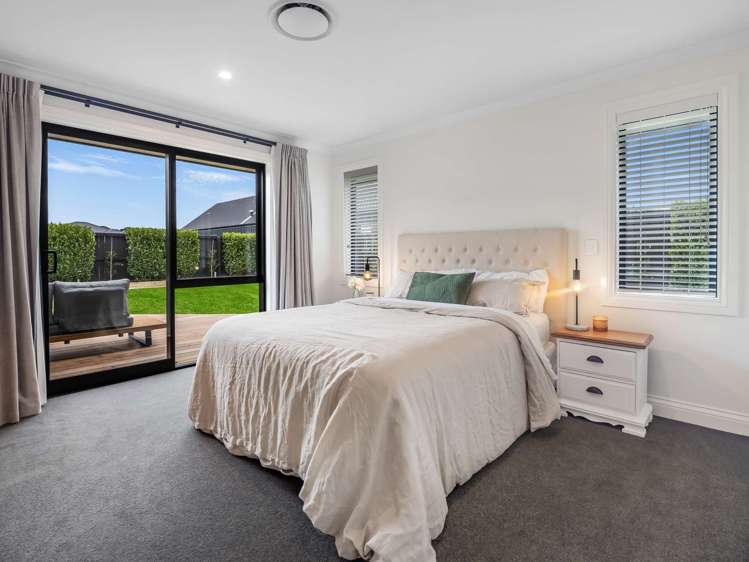 4 Verdeco Boulevard Lincoln_15