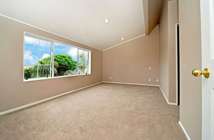 36 Matterhorn Crescent Northpark_9