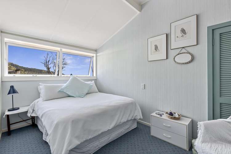 417 Thames Coast  Road SH25 Te Puru_22