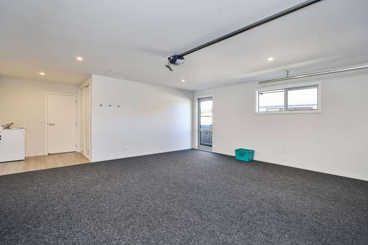 66 Kelvin Crescent Allenton_22