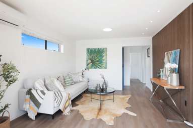 2/45 Blacklock Avenue_2
