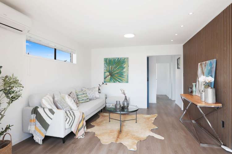 2/45 Blacklock Avenue_2
