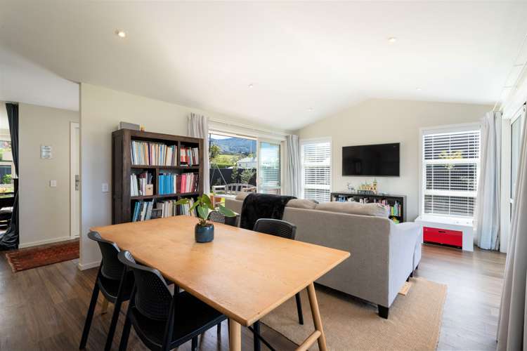 111 Stevenson Avenue Sawyers Bay_9