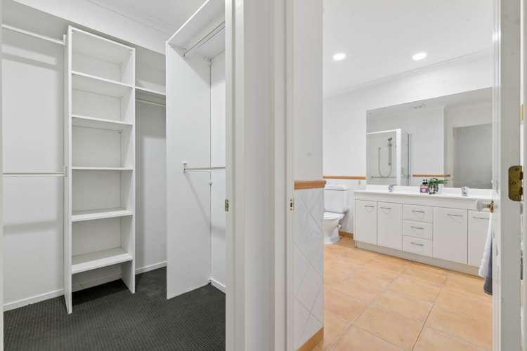 14 Heyington Way East Tamaki Heights_19