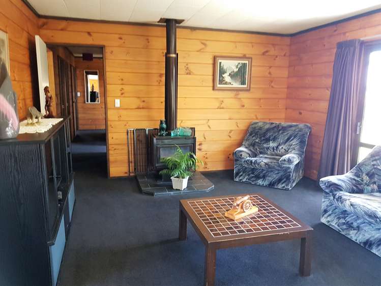 9 Ponderosa Place Opunake_8