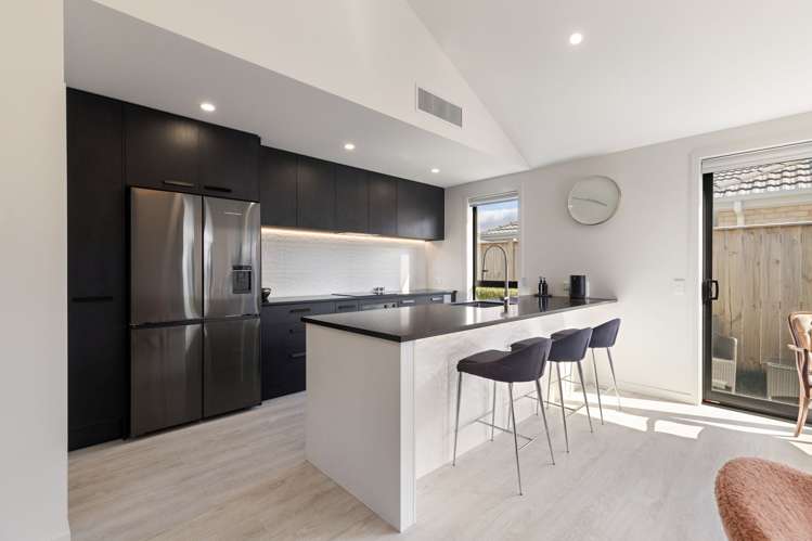 62 Freedom Drive Kelvin Grove_16