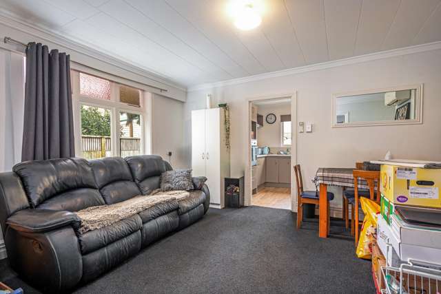 98 Wood Street Takaro_3