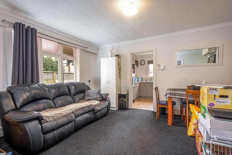 98 Wood Street Takaro_3