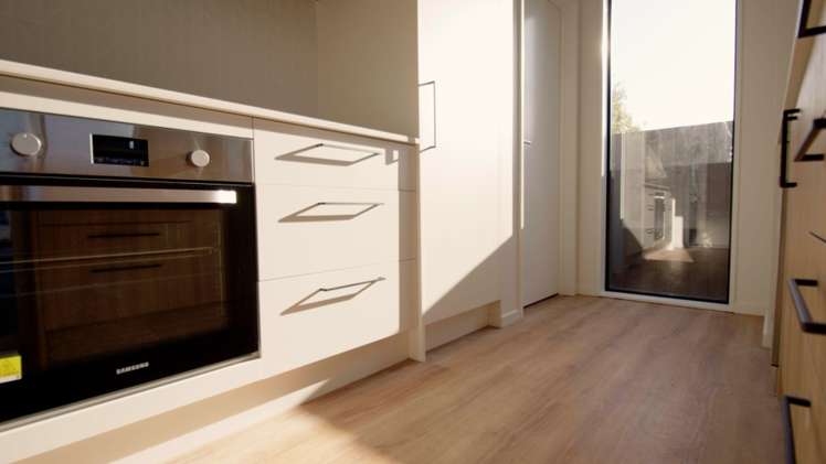 4/63 Waltham Road Sydenham_6