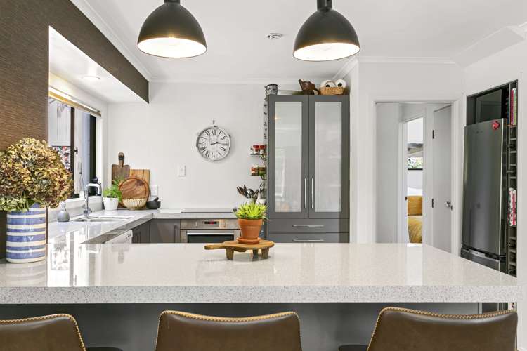 66 Shepherd Road Waipahihi_14