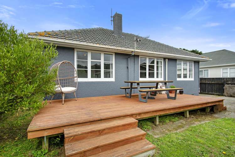 11 Hughes Crescent Taita_1