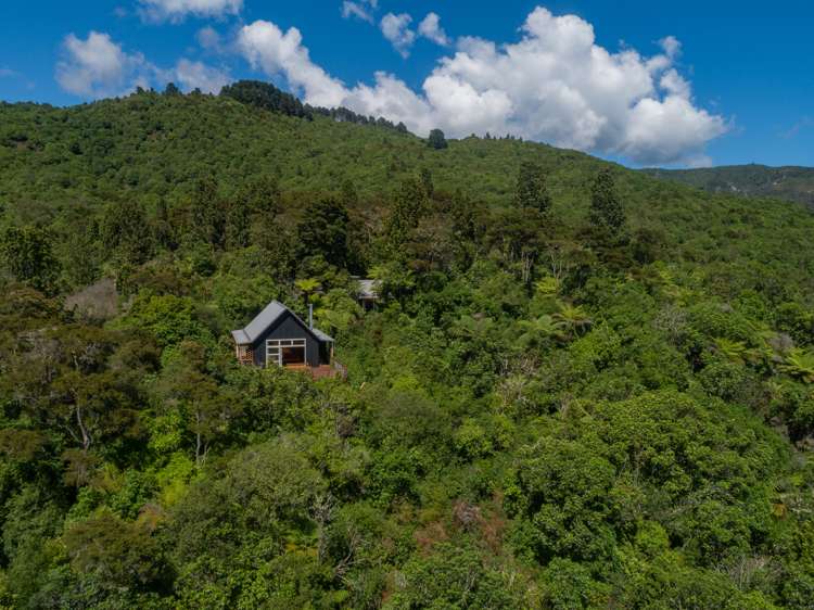 617 State Highway 41 Tokaanu_20