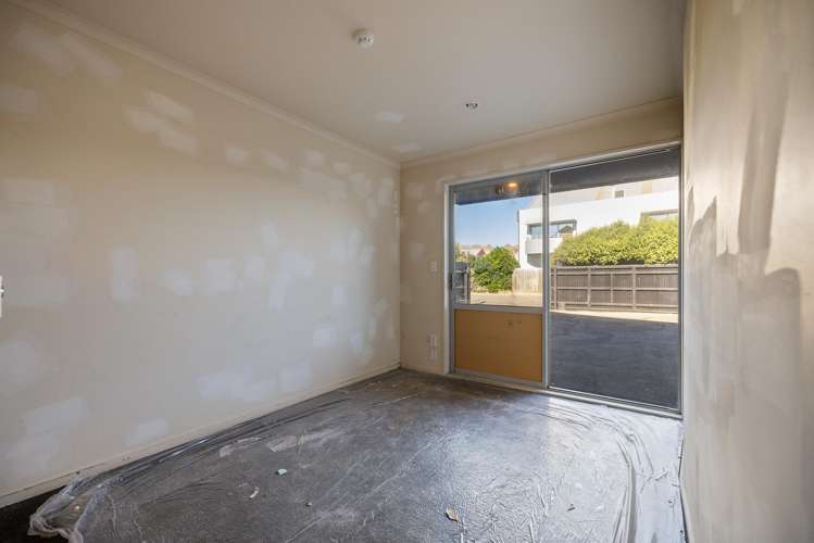 10 Thackers Quay Woolston_11