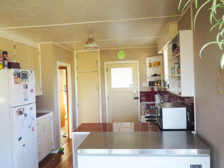 11 Edward Street Pahiatua_2