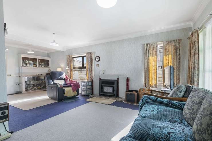 The three-bedroom property on Scotts Road, in Papatoetoe, sold under the hammer for <img.01m. Photo / Supplied