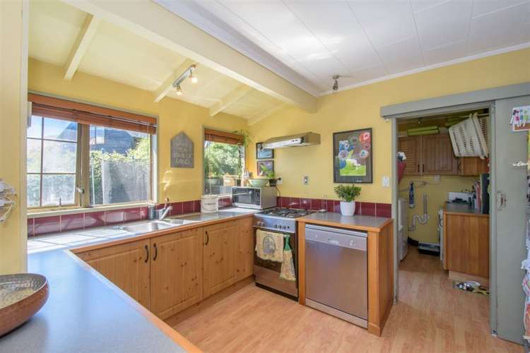 4 Kelvin Place Kelvin Heights_17