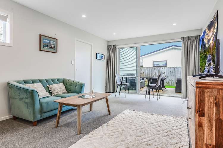 4/209 Tuhikaramea Road Dinsdale_11