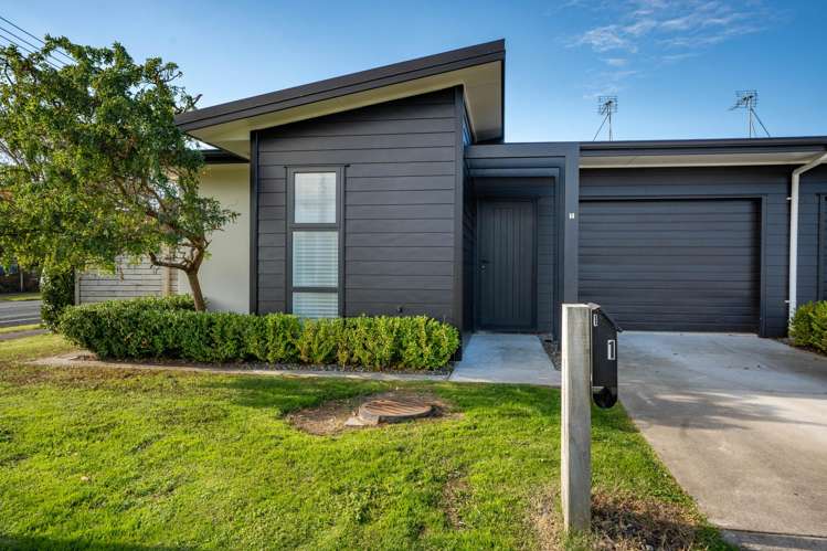 1/1 Murray Street Maeroa_24