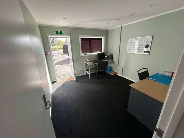 Unit 8/225 Ngaumutawa Road Masterton_3