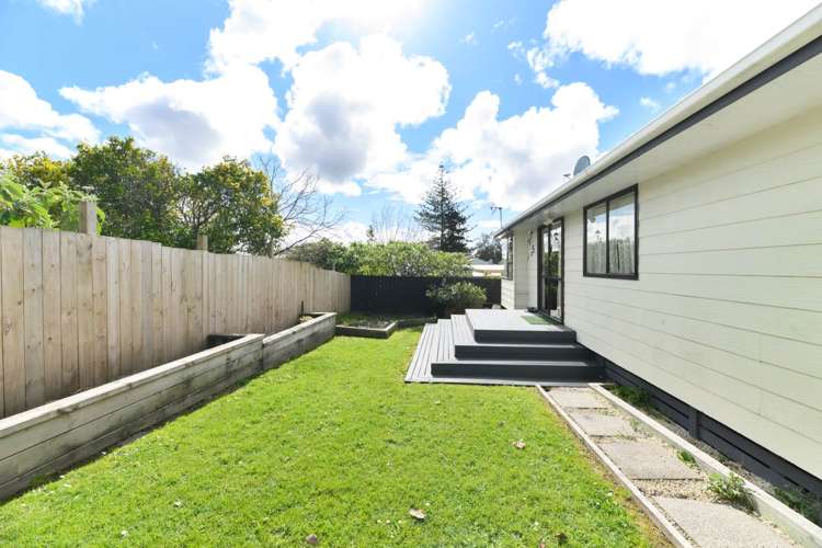 25 Glen Close Glen Eden_1