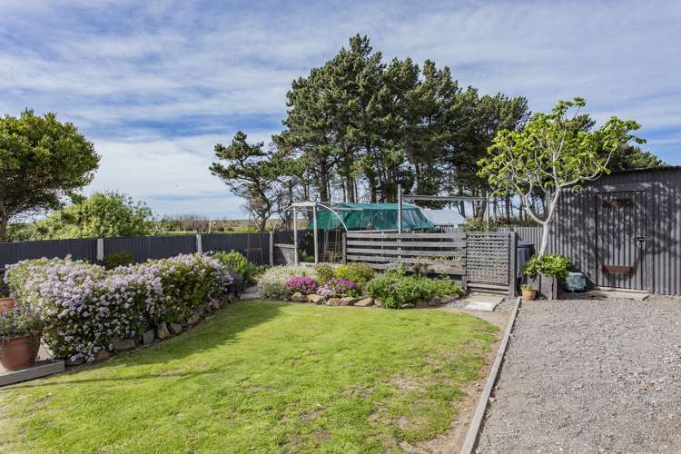 49 Chamberlain Avenue Amberley_3