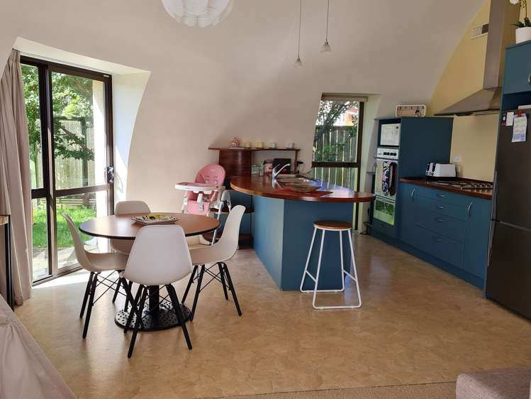 40 Hall Crescent Epuni_1