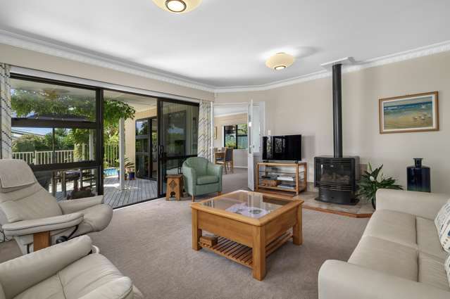 17 Matua Road Matua_2