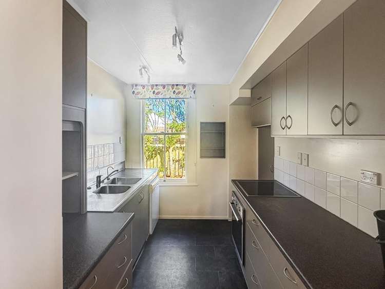 546 Wellington Road 1214_10